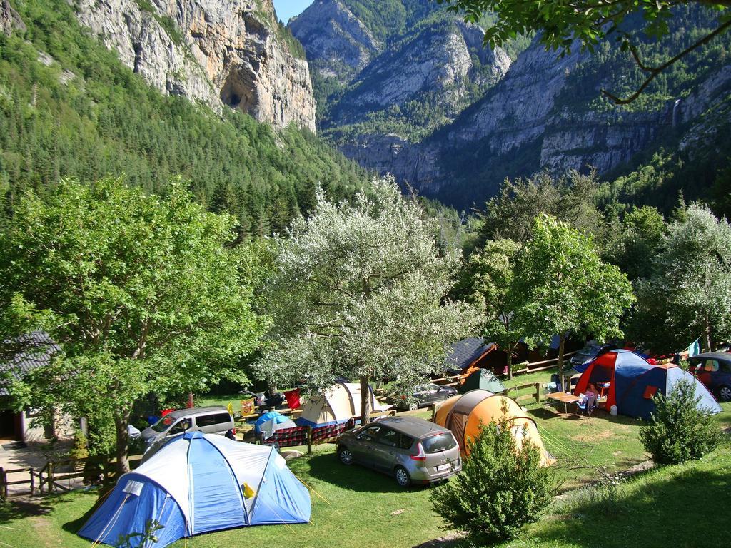 Camping Valle De Bujaruelo Torla Exterior foto